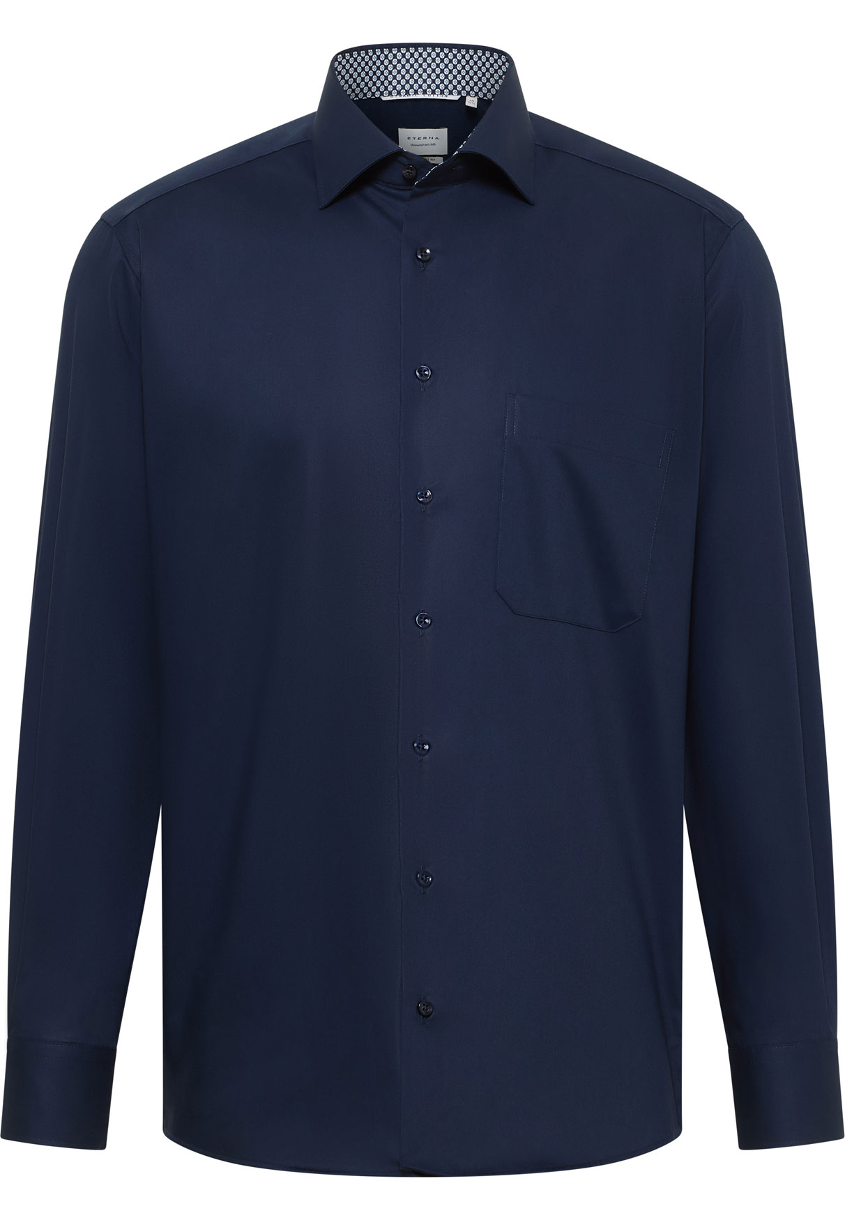 Eterna-Comfort-Fit-Hemd-Dynamic-Cotton-in-der-Farbe-dunkelblau-mit-72-cm-Ärmellänge-in-bequemer-gerader-Passform