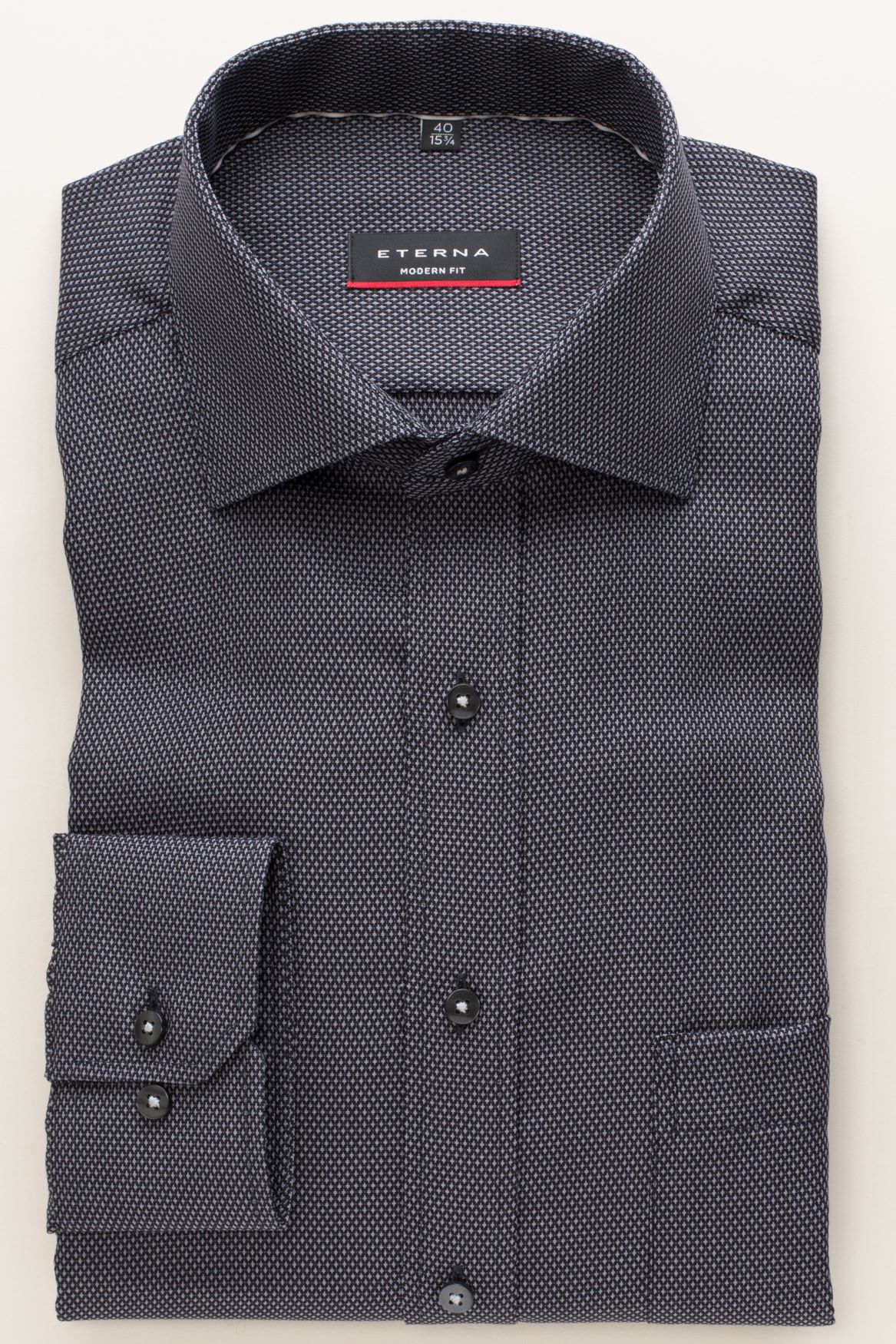 Kragenansicht-Eterna-Hemd-Modern-Fit-schwarz-grau-superlang-72-cm